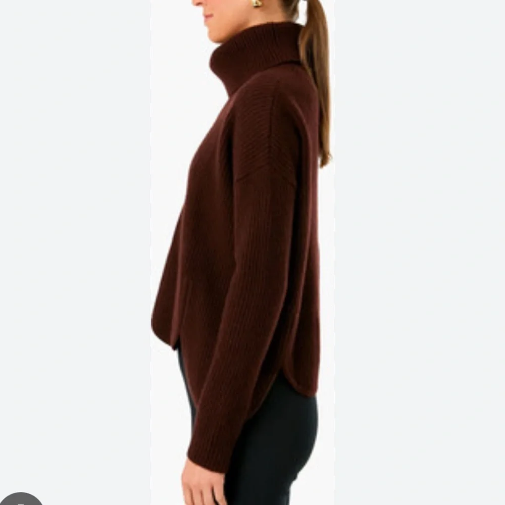 Chloe Kristyn Anna Scallop Sweater Burgundy Cashmere Wool Sweater Size Large - Picture 3 of 8